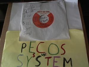 Hud-2 vinyl photos 1058