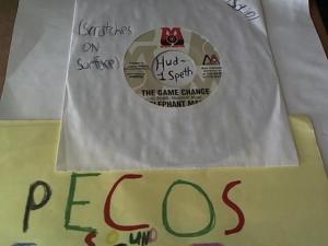 Hud-2 vinyl photos 1067