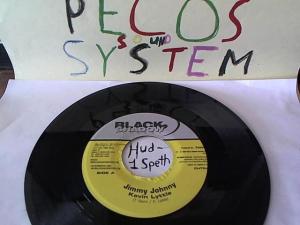 Hud-2 vinyl photos 1490