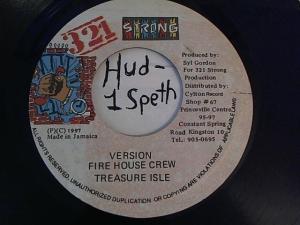 Hud-2 vinyl photos 1630