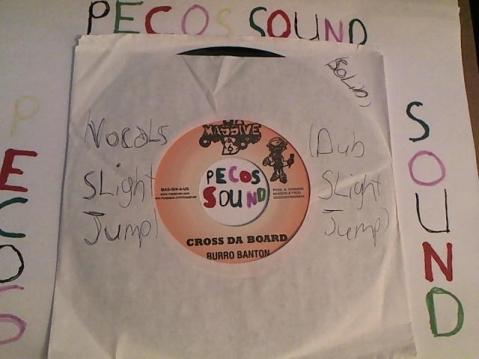 Hud-2 vinyl photos 1703