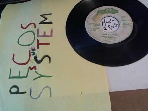 Hud-2 vinyl photos 174