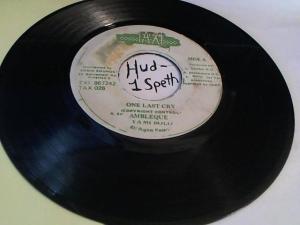 Hud-2 vinyl photos 175