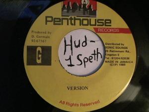 Hud-2 vinyl photos 2222