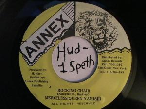 Hud-2 vinyl photos 2264