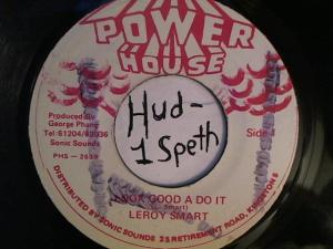 Hud-2 vinyl photos 2371