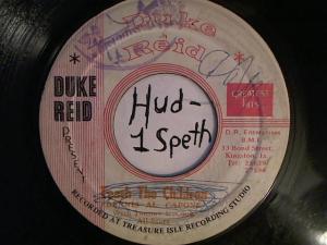 Hud-2 vinyl photos 2397