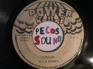 Hud-2 vinyl photos 2485