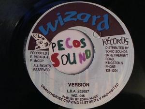 Hud-2 vinyl photos 2607