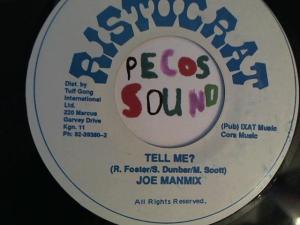 Hud-2 vinyl photos 2752