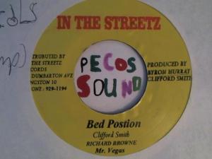 Hud-2 vinyl photos 2786