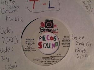 Hud-2 vinyl photos 2923