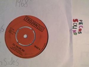 Hud-2 vinyl photos 3190