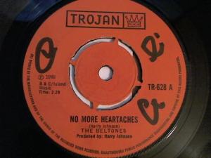 Hud-2 vinyl photos 3195