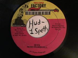 Hud-2 vinyl photos 366