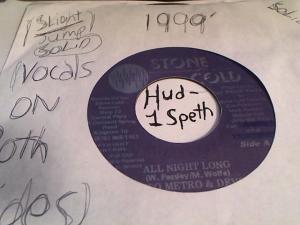 Hud-2 vinyl photos 3956