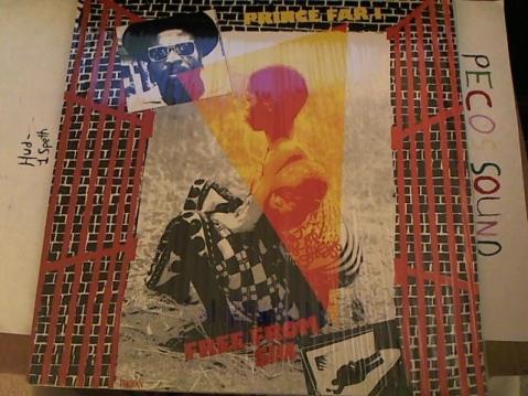 Hud-2 vinyl photos 4064