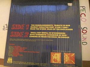 Hud-2 vinyl photos 4077