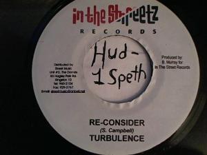 Hud-2 vinyl photos 4184