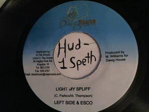 Hud-2 vinyl photos 437