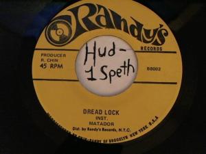 Hud-2 vinyl photos 4440