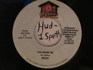 Hud-2 vinyl photos 4543