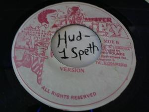 Hud-2 vinyl photos 4853