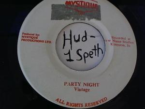 Hud-2 vinyl photos 4886