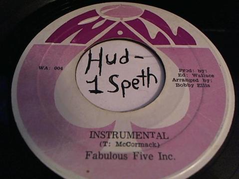 Hud-2 vinyl photos 5074