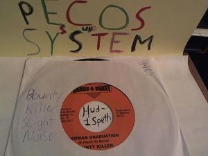 Hud-2 vinyl photos 524