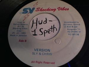 Hud-2 vinyl photos 562