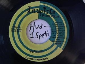 Hud-2 vinyl photos 618