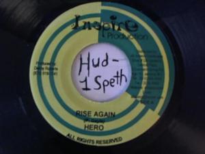 Hud-2 vinyl photos 621