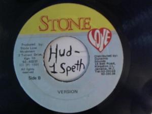 Hud-2 vinyl photos 630