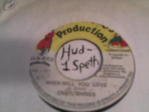 Hud-2 vinyl photos 739