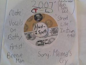 Hud-2 vinyl photos 779