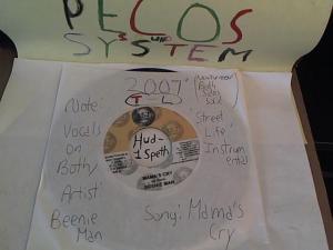 Hud-2 vinyl photos 781