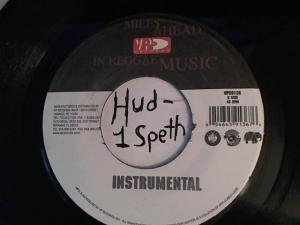 Hud-2 vinyl photos 843