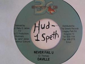 Hud-2 vinyl photos 900