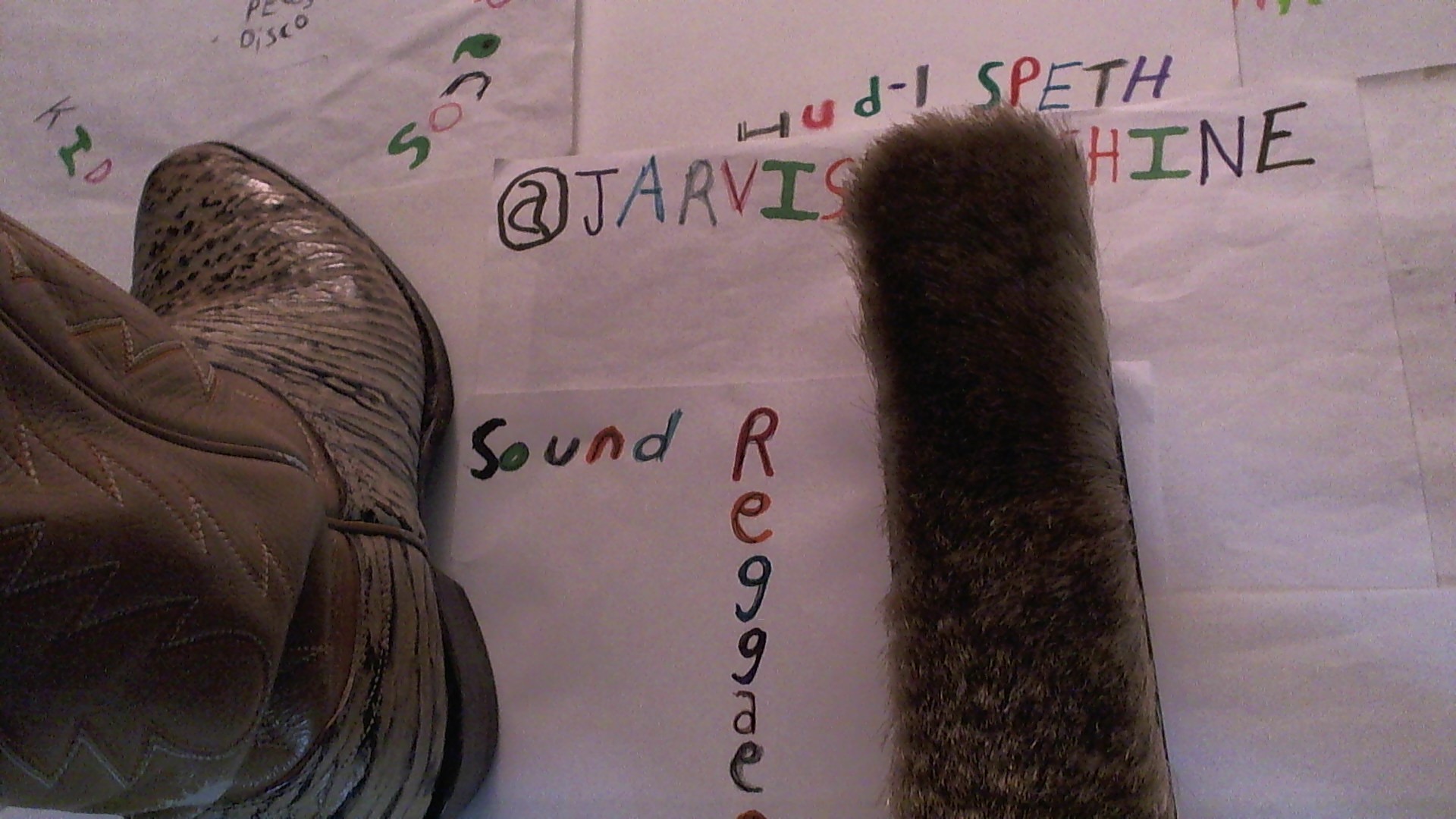 WIN_20200910_17_18_39_Pro